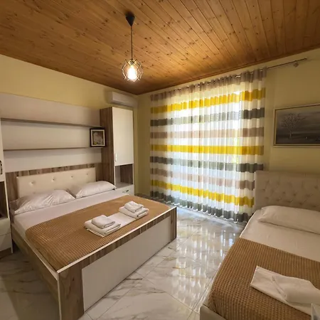 Comfortable Private Villeta Near By Arial Вилла Влёра