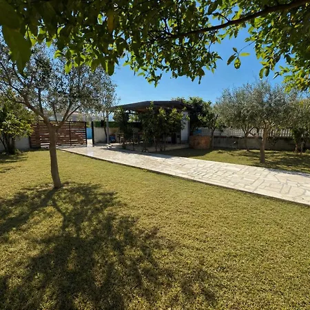 Вилла Comfortable Private Villeta Near By Arial